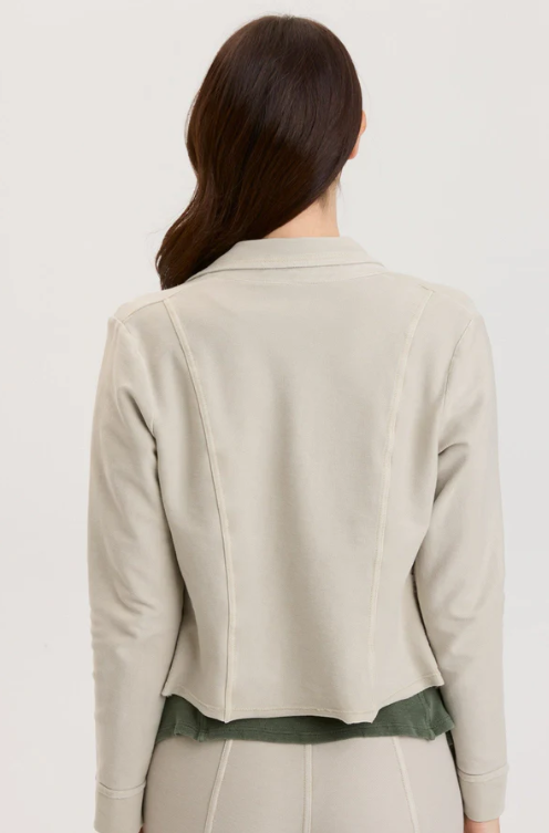 Stone Tracie Short Blazer w Pocket