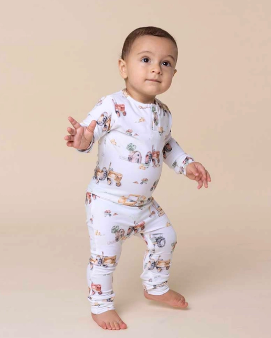 diggers and tractors baby romper, farm print growsuit, organic cotton baby clothes, baby boy tractor outfit, boutique baby romper, infant farm print one piece, baby shower gift boy, soft cotton baby footie, eco friendly baby growsuit, toddler farm themed outfit