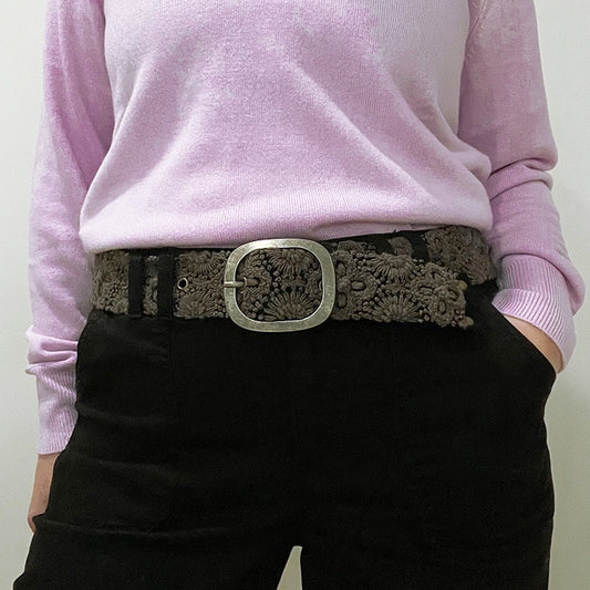 embroidered wool belt, boho chic belt, artisan wool accessories, floral embroidered belt, boutique statement belt, women’s wool belt, vintage style buckle belt, textured fashion belt, versatile women’s accessories, handmade wool belt, fall fashion accessories, elevated casual style