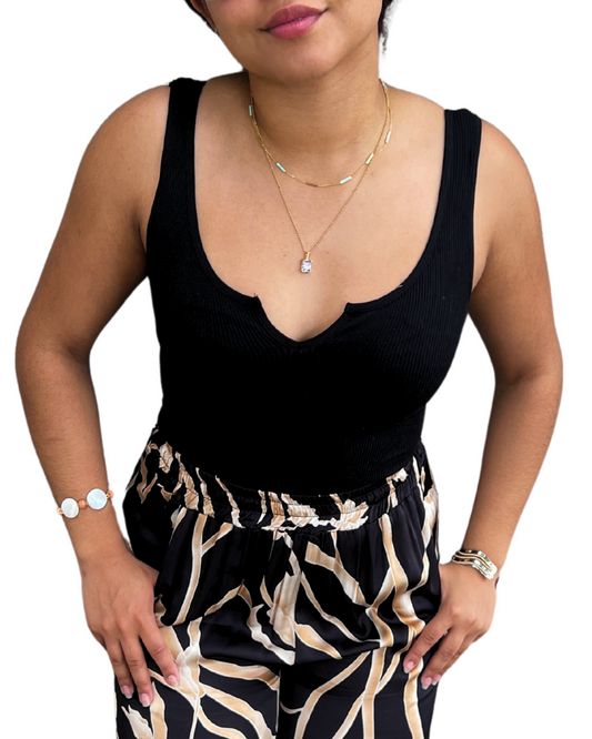Black Long Notch V Rib Tank