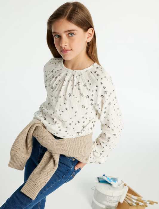 Off White Gauze Top w Scattered Stars