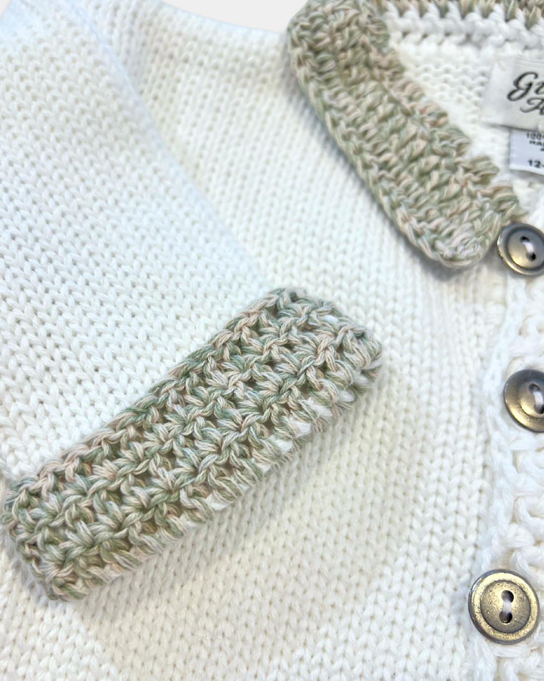 2pc White Cotton Sweater w Soft Green/Beige Tweed Collar & Cuff w Hat