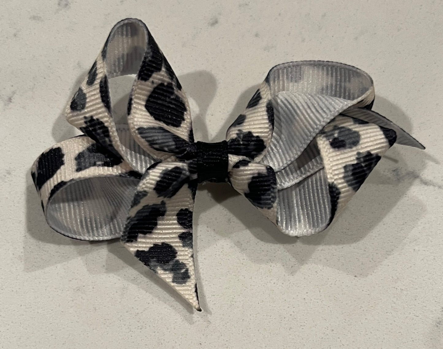 Toddler Animal Print Bow w 1