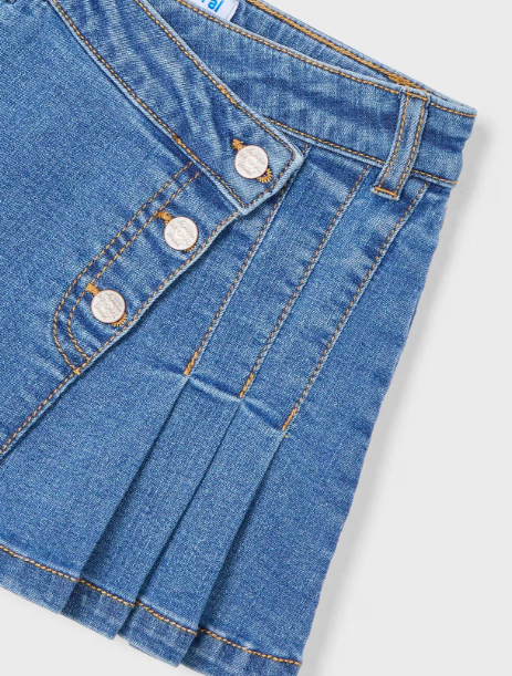 Denim Skirt w Pleat Detail