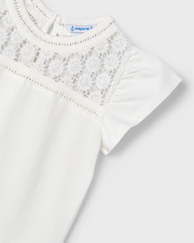 Ruffle SS w Floral Design