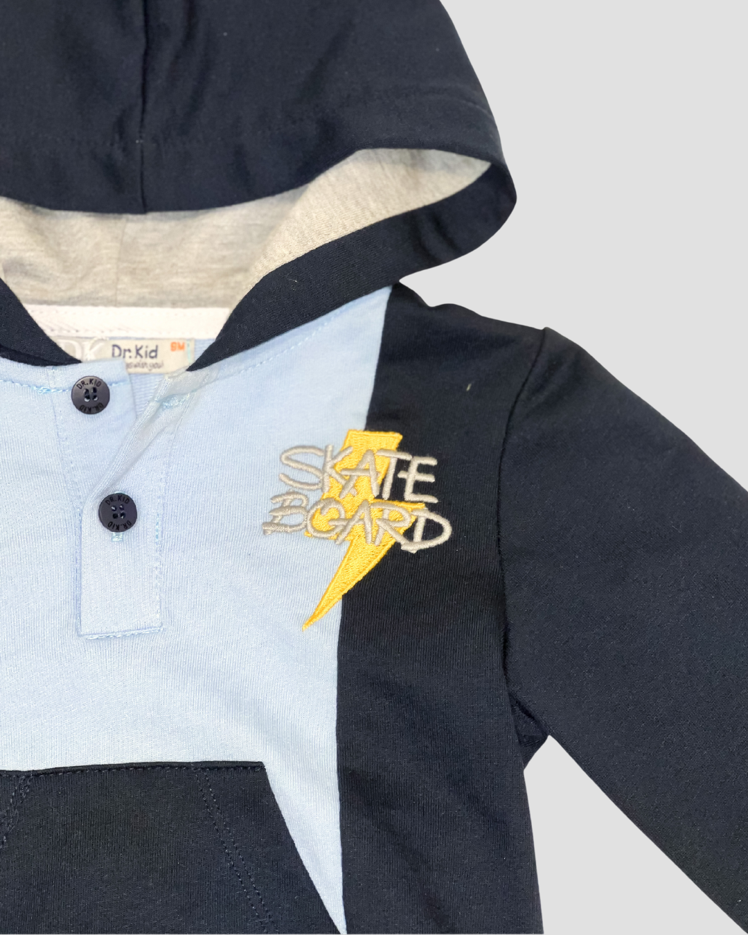 Skate Board Sweatshirt w Hood