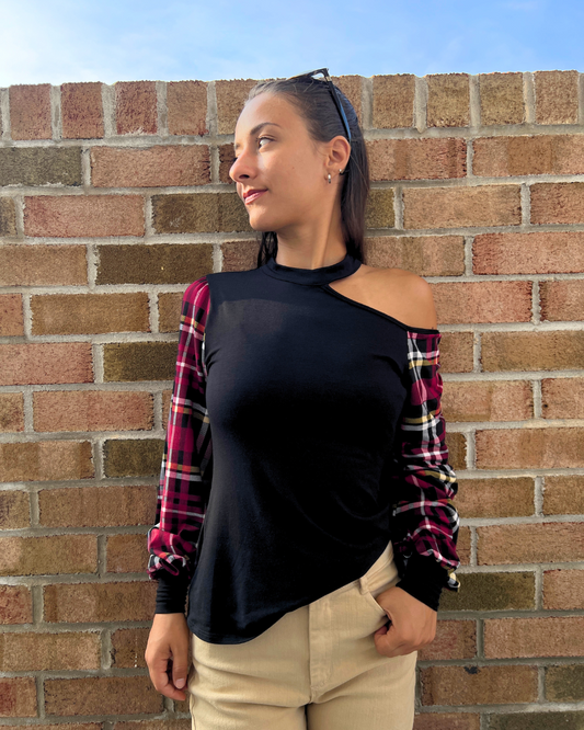 Black One Cold Shoulder w Wine Plaid Sleeve