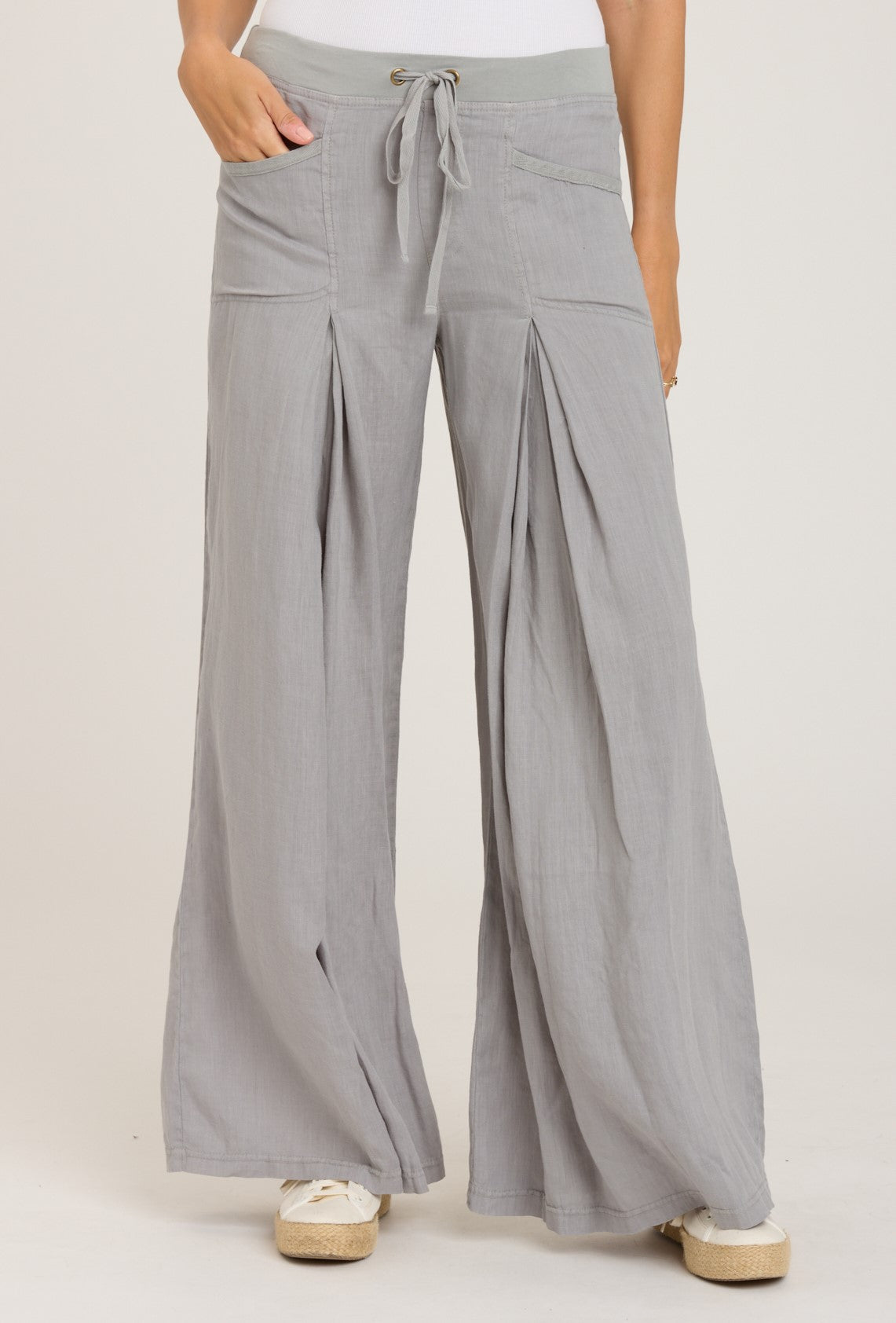 Soft Grey Wide Leg Pant