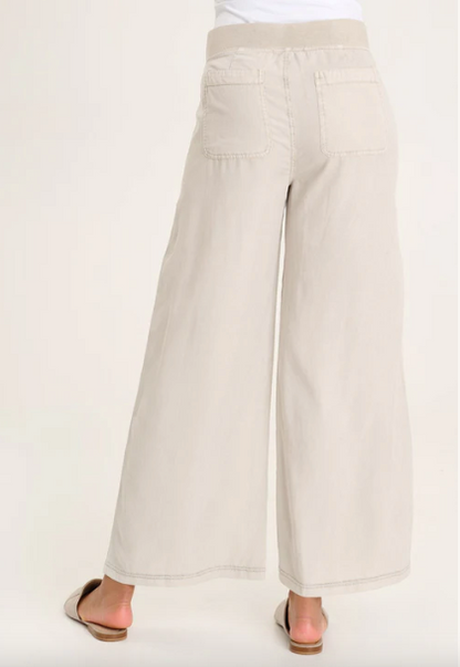 Pheodora Embroidered Pant