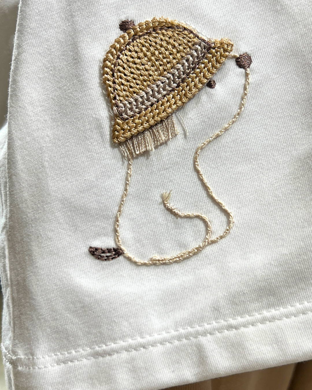 2pc White Henley Button Tee w solid Short B