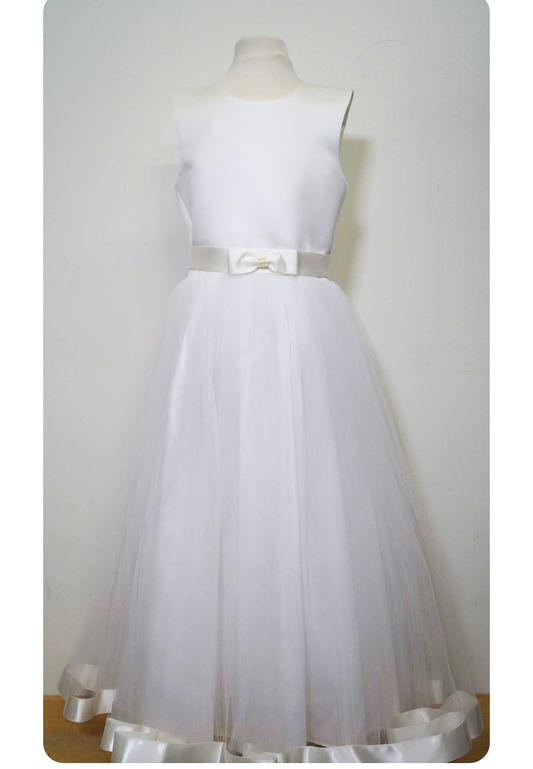 Communion Girl Dresses - Expressions Boutique Huntington, NY Expressions Boutique NY Communion Girl Dresses - Expressions Boutique Huntington, NY Expressions Boutique NY