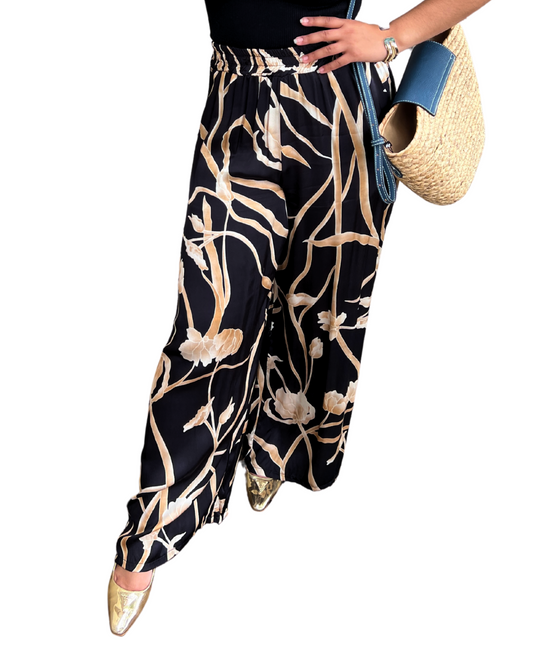 Black Pull on w Gold Allover Floral Print