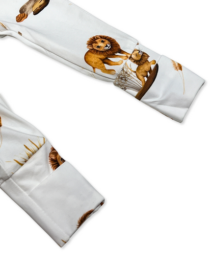 lion baby romper, organic cotton growsuit, safari print baby outfit, baby boy lion sleeper, boutique organic babywear, newborn lion romper, infant jungle print one piece, eco friendly baby clothes, baby shower lion gift, toddler safari themed romper