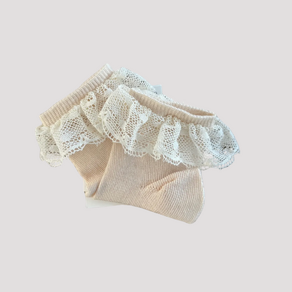 baby girl lace socks, infant lace cuff socks, baby socks with satin bow, ivory baby socks, christening baby socks, vintage baby accessories, boutique baby girl socks