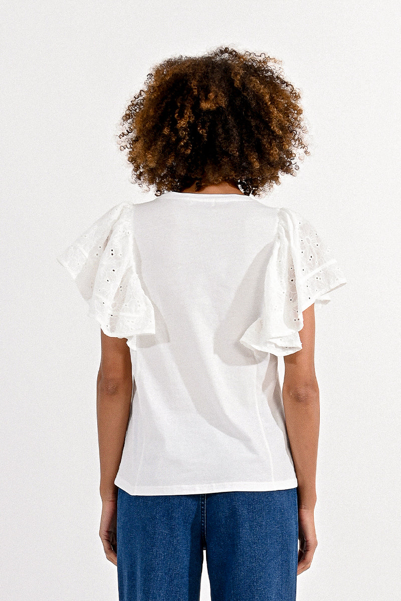 White Tee w Ruffled Eyelet Sleeve