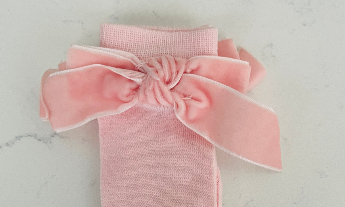 Meia Pata Knee High Socks with Knot Velvet Bow | Girls’ Dress Socks & Boutique Accessories