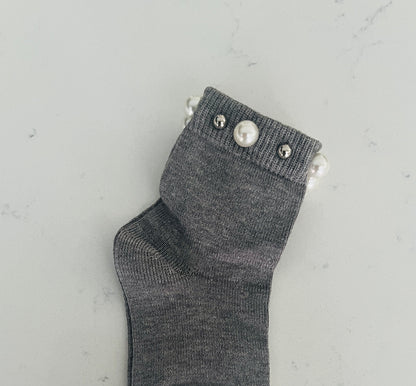 Short Socks With Pearl Studded cuff