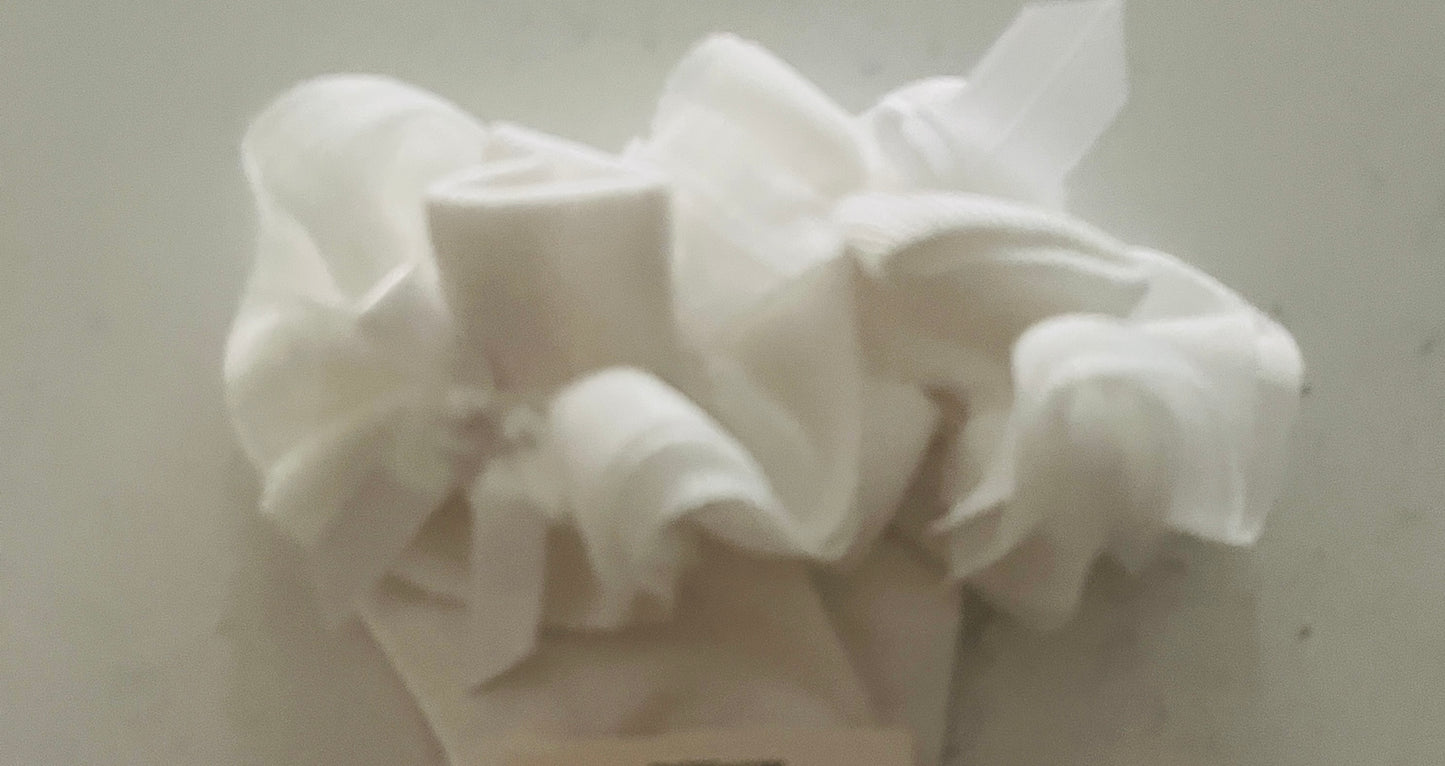 Shortec Socks With Ruffle Ribbon Cuff