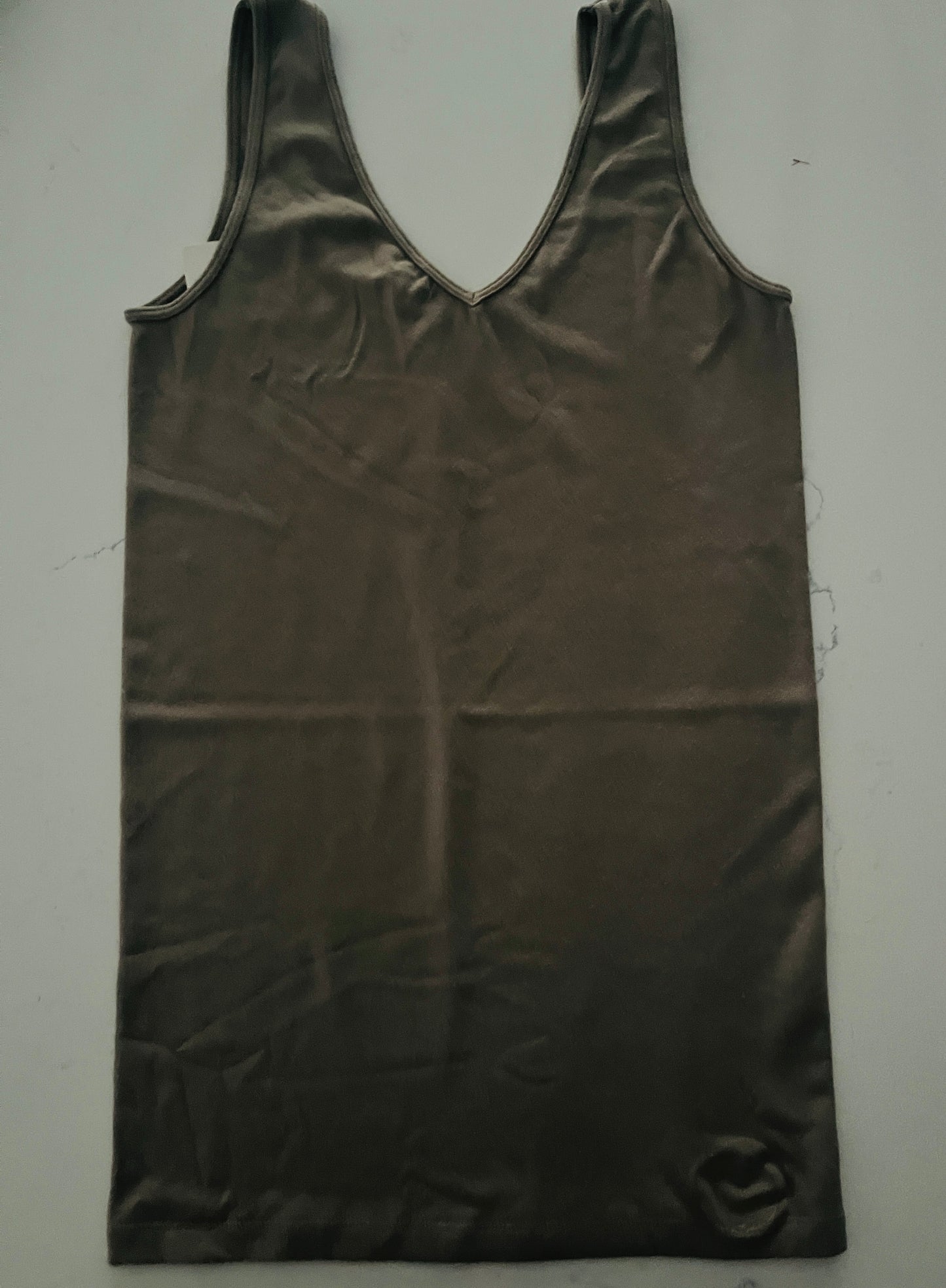 M. Rena Reversible neck tank