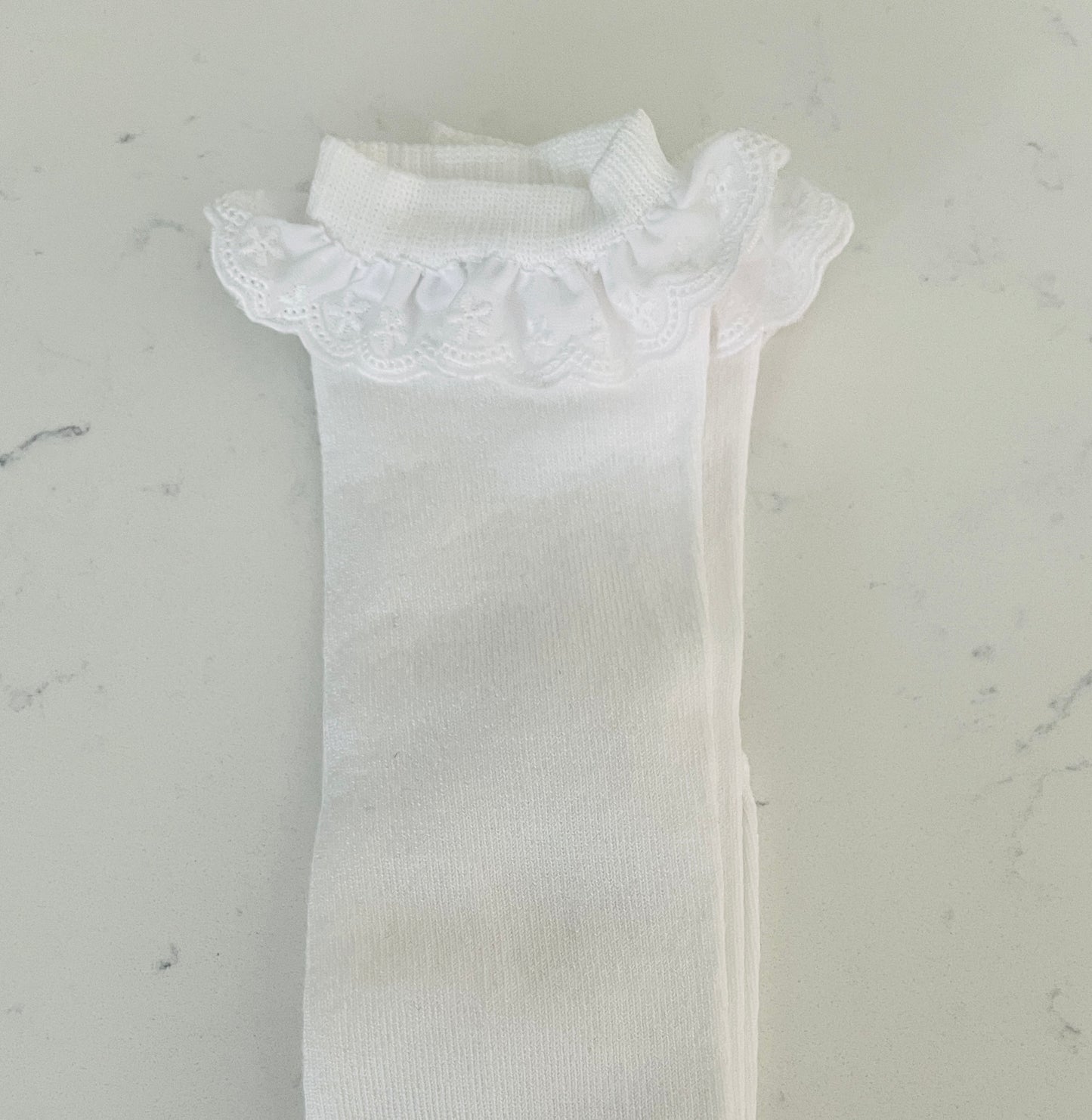 White Knee Hi Sock w English Lace