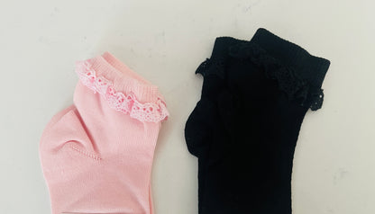 Short Socks w Lace