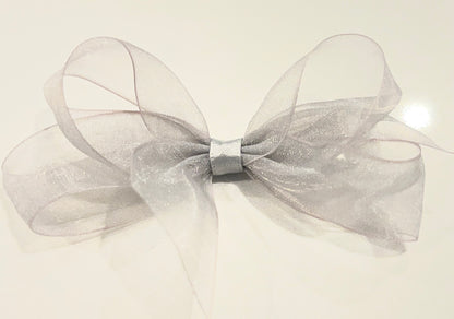 Bows Art 3" Satin Bow w Pearl Center
