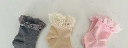 Short Socks w New Lace