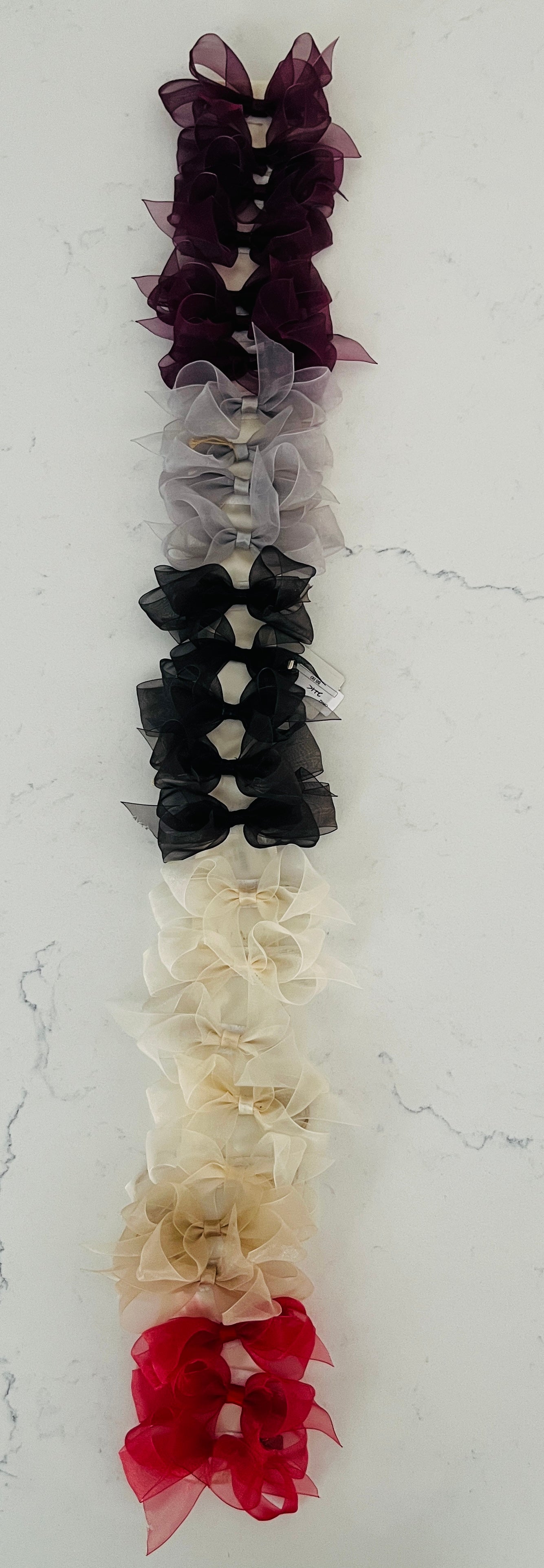 Bows Art 3" Satin Bow w Pearl Center
