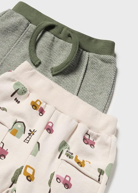 2pc Ivory top w Green Pant