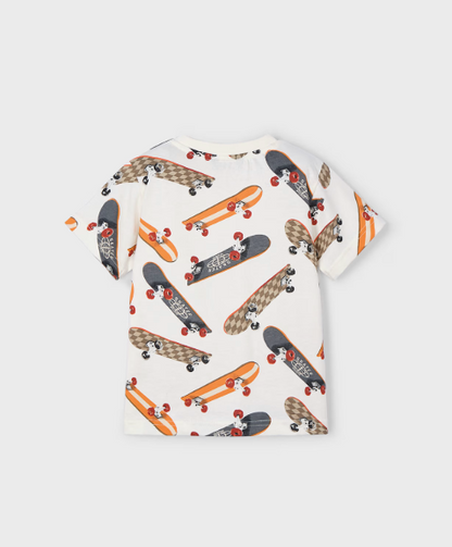 2pc Skateboard Tee w Charcoal Shorts