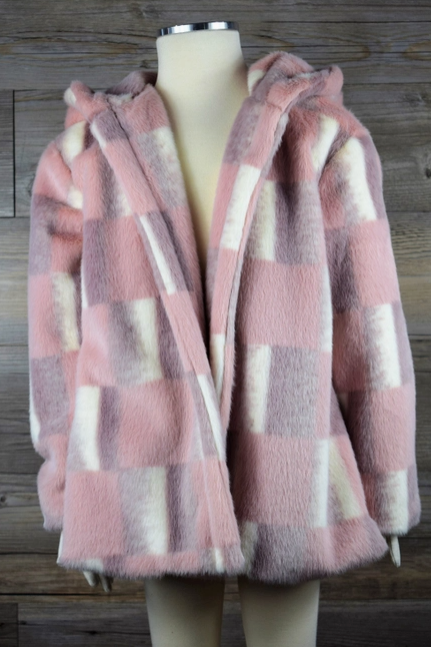 Faux Fur Jacket w Hood