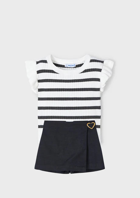Gray & White Ribbed Top w Flutter Sleeve